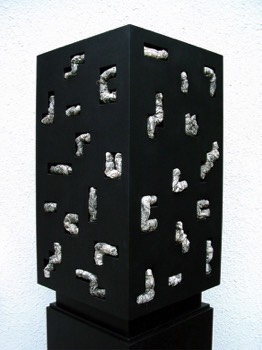  Passgerecht, 1999, Standobjekt, 70 x 35 x 35 cm 